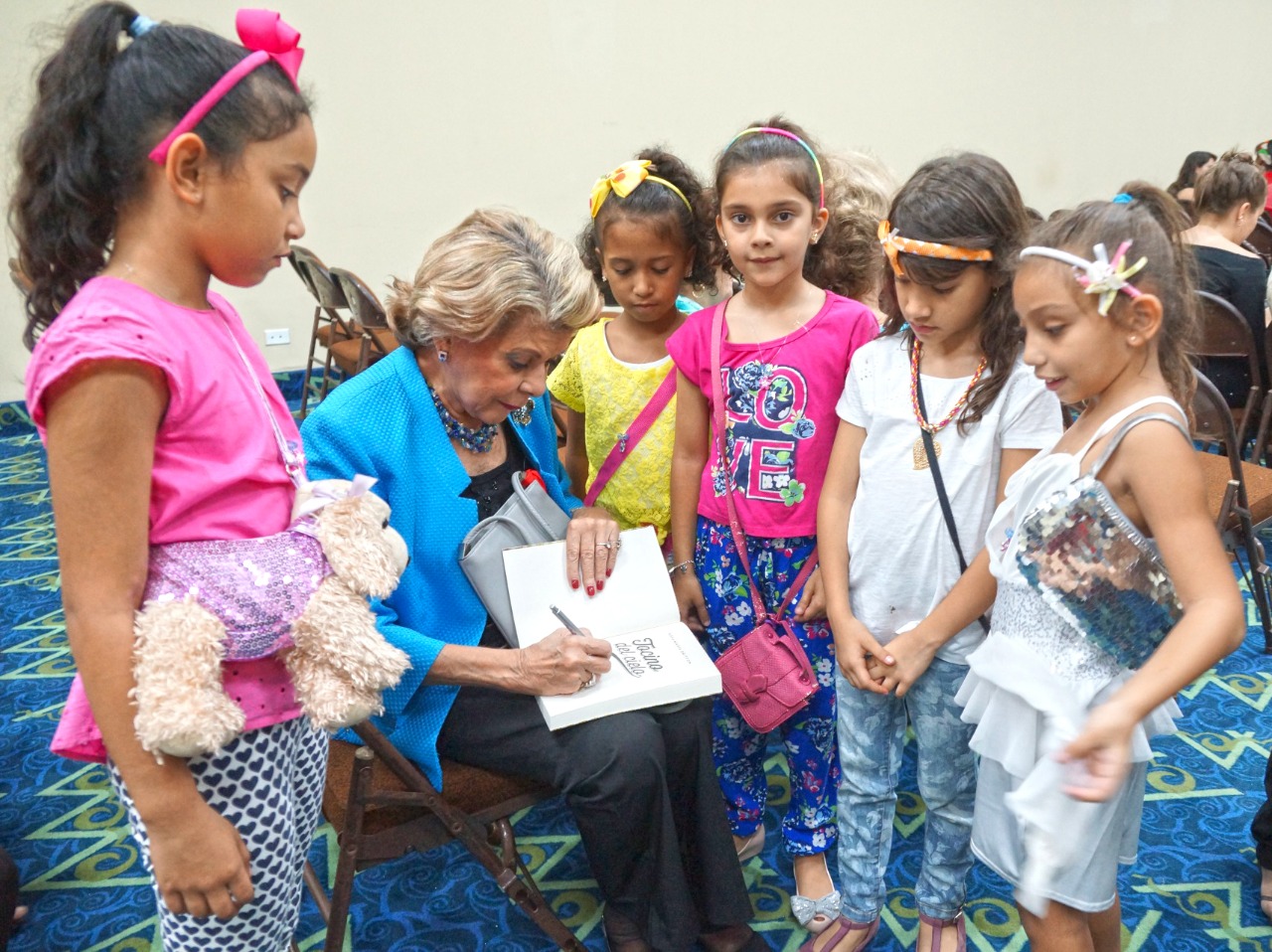 MiCultura celebrates International Book Day