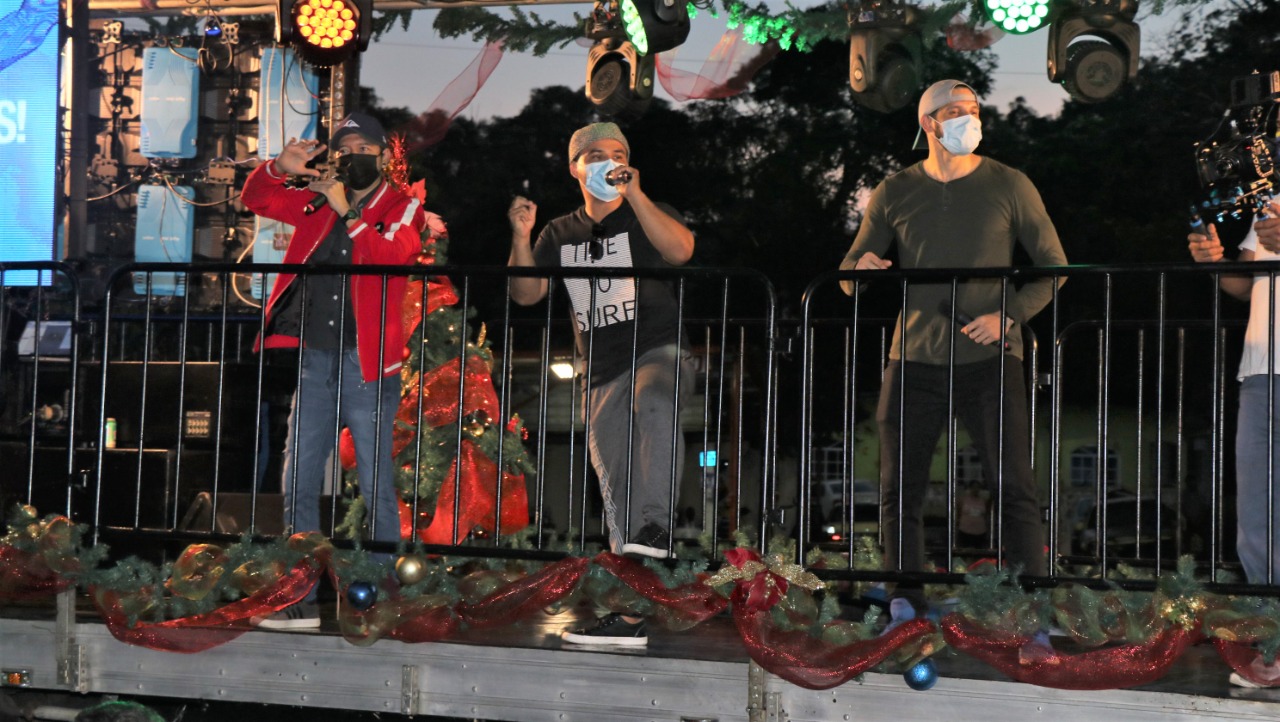 MiCultura continues to conduct Christmas by Highway