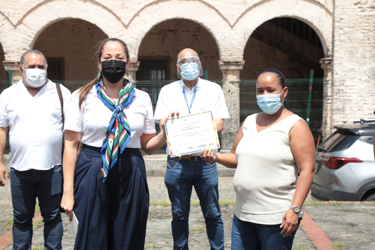 Portobelo Entrepreneurs First Training from Crea in Panama