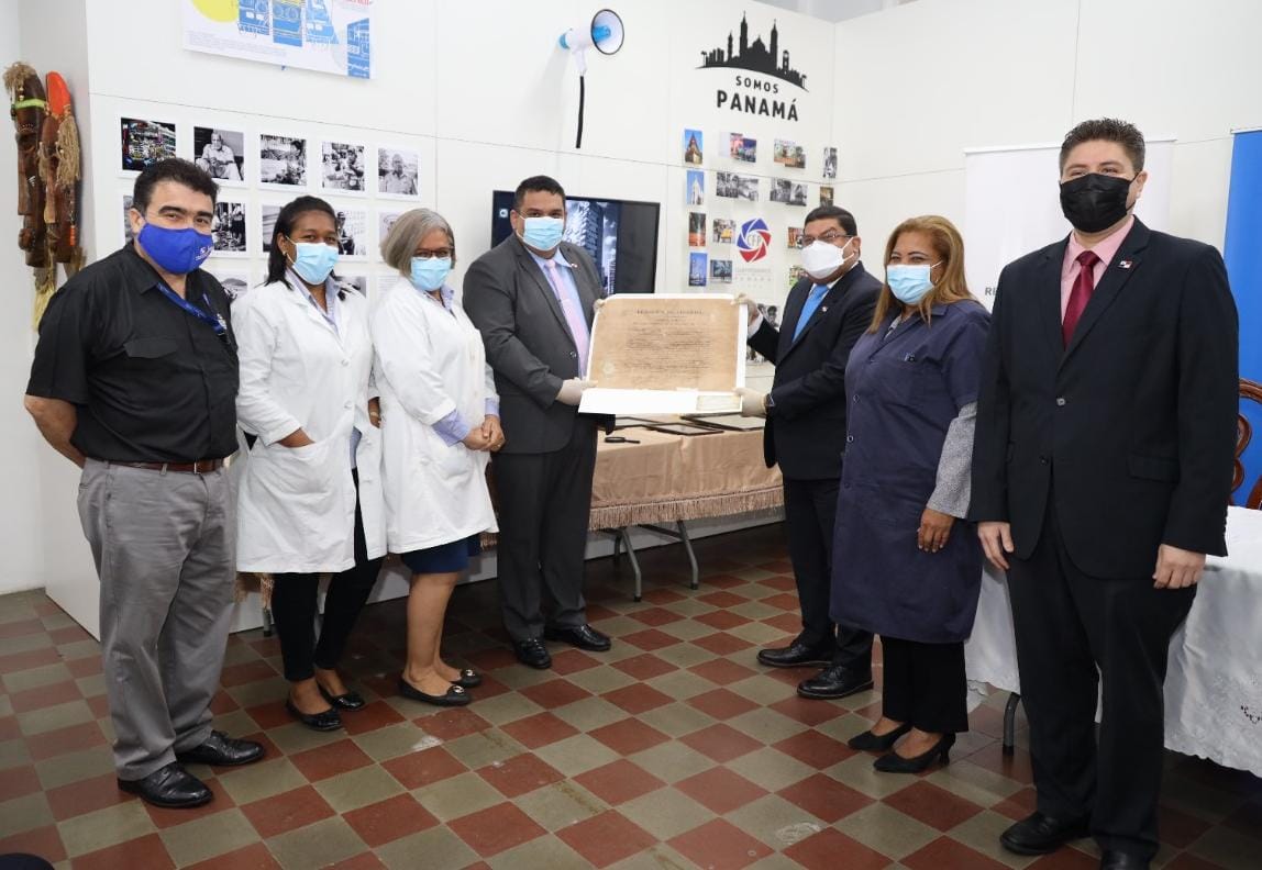 MiCultura RECEIVED DOCUMENTAL FAMILY