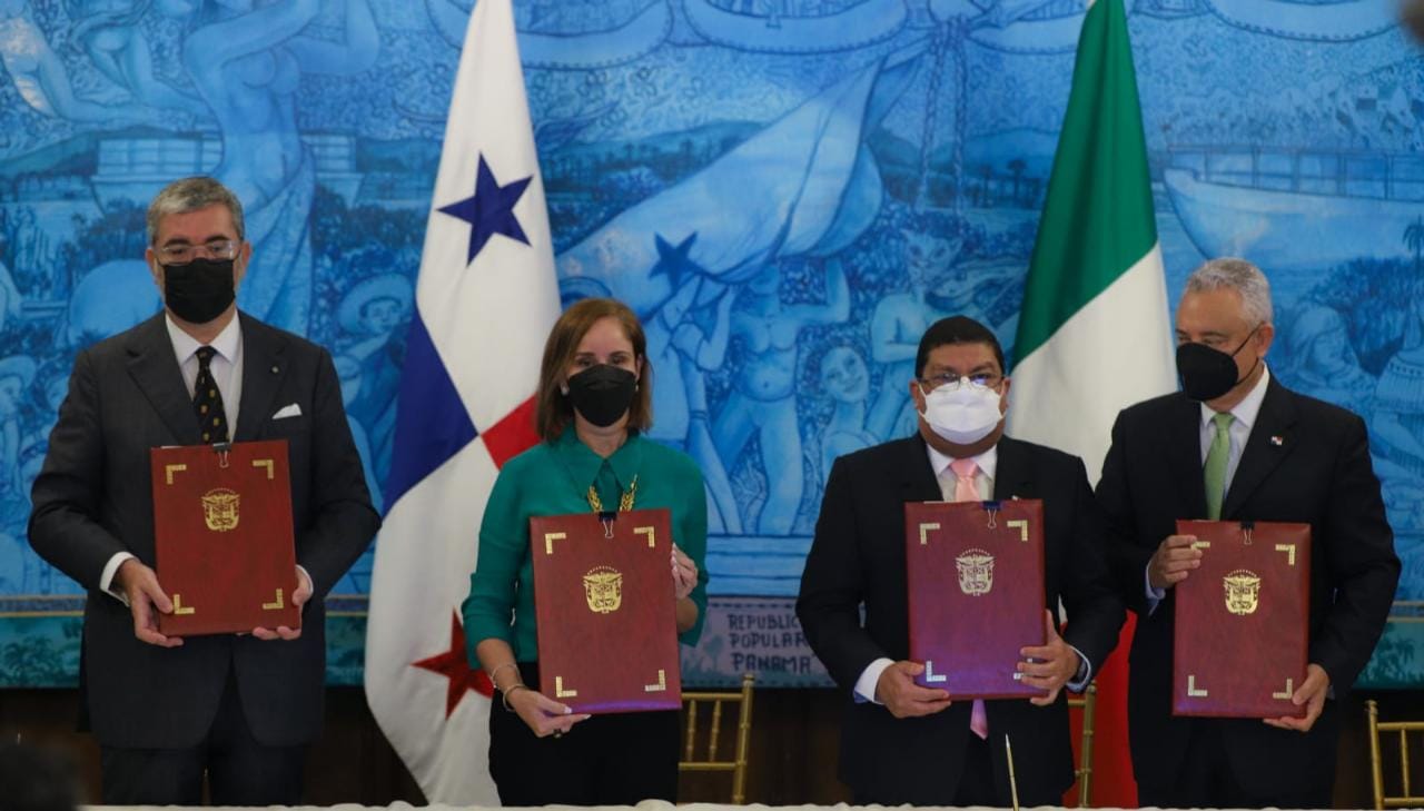 They will restore pictorial works of the Presidential Palace through technical cooperation with the Embassy of Italy in Panama