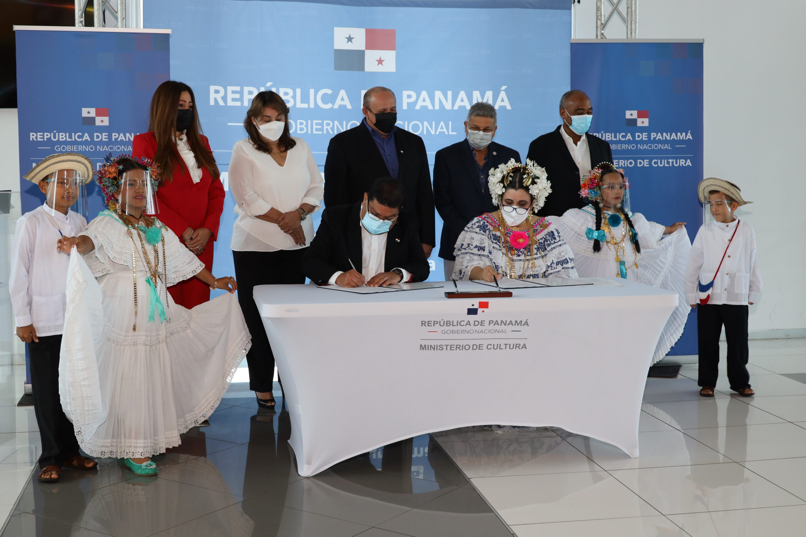 CONACETU: RESPONSE TO IMPROVING THE LABORAL STATUS OF THE INTAINMENT INDUSTRY