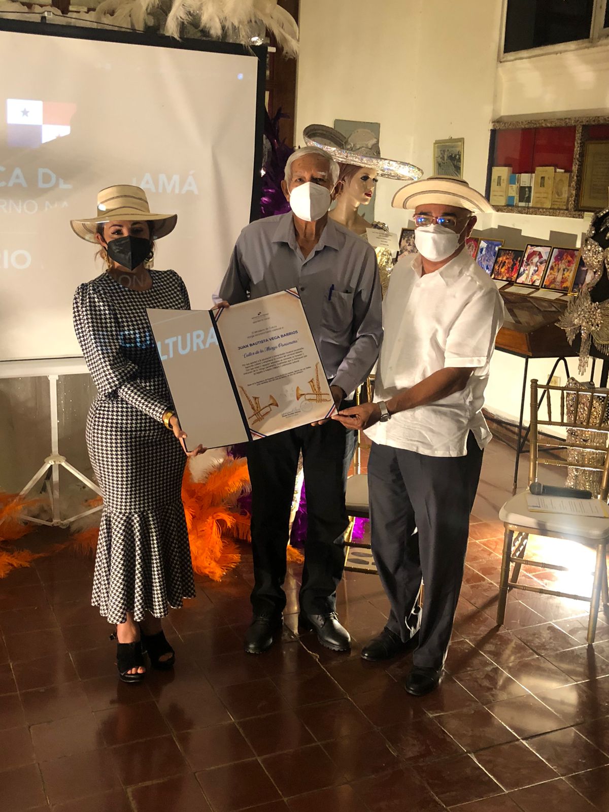 MiCultura PROMOVE DIVULGAR HISTORY ON TABLEY CARNAVAL