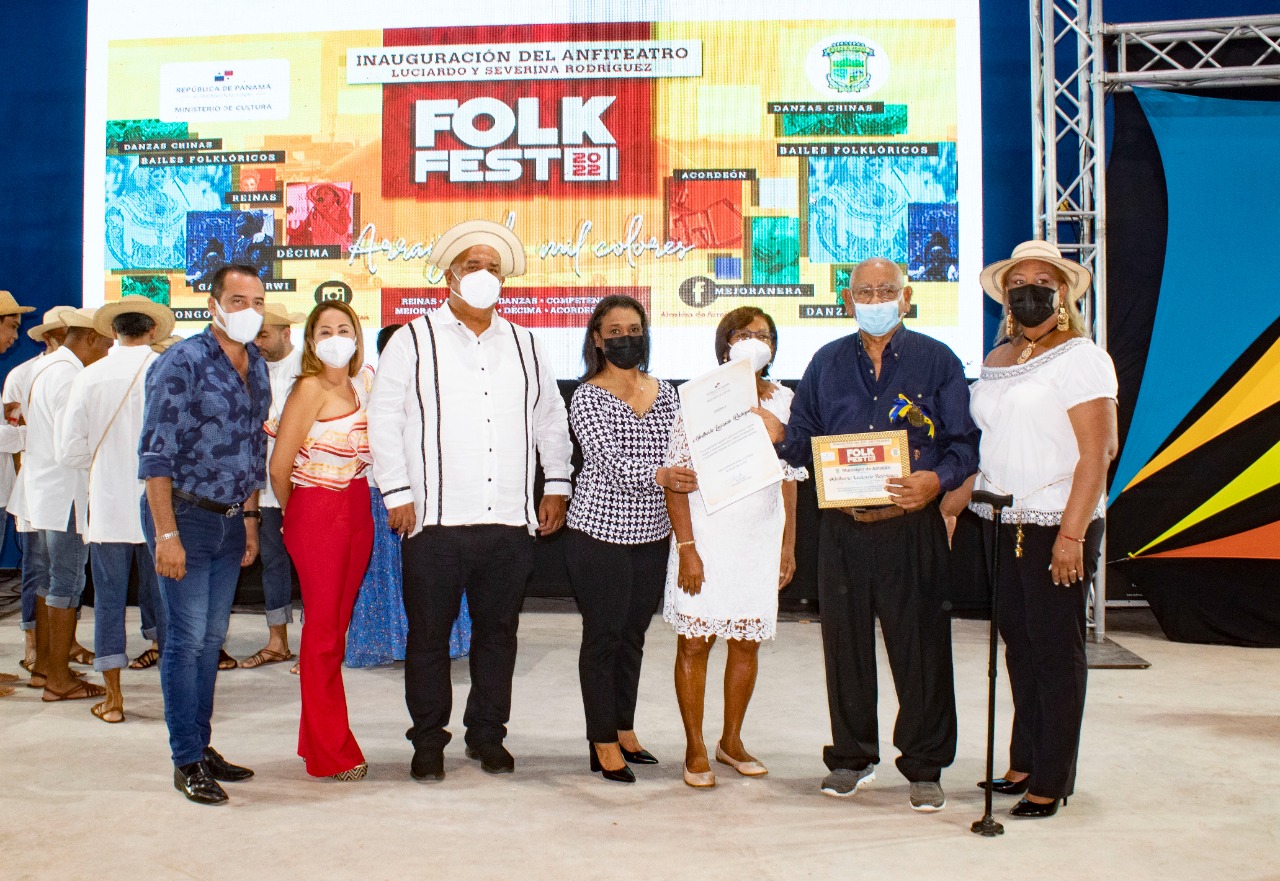 MiCultura gives recognition to "Living Treasures" from Araijan