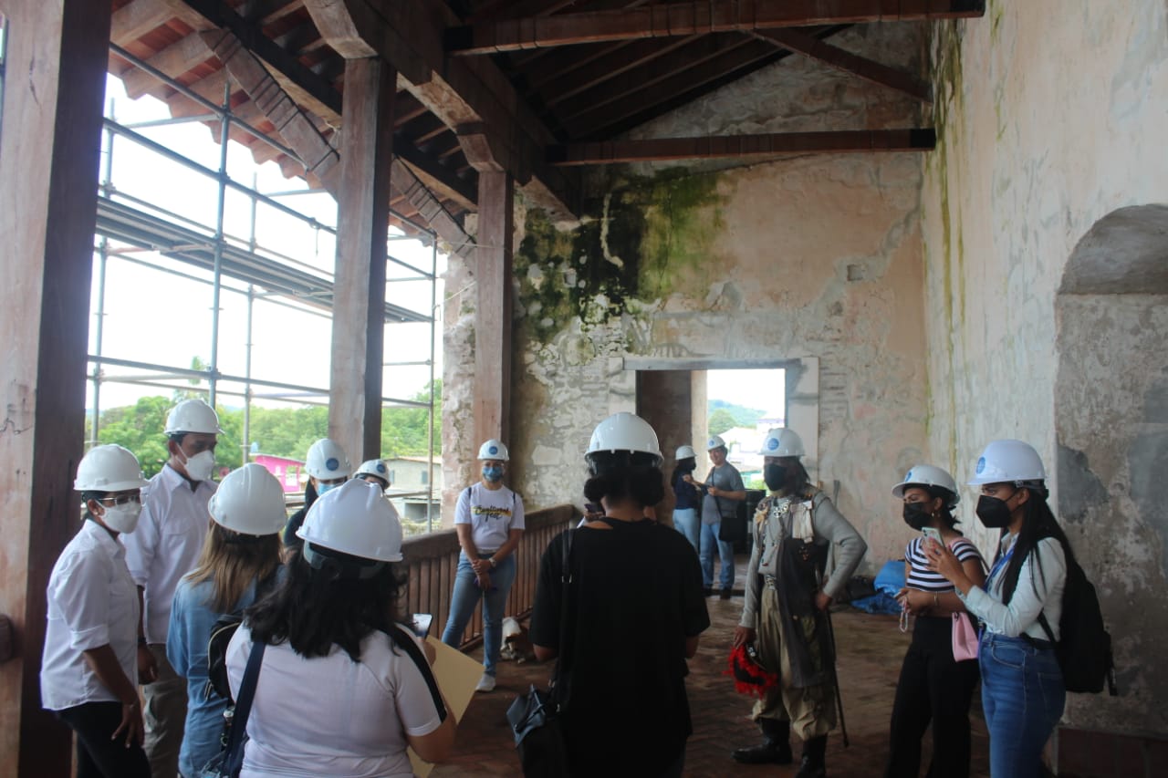 MiCultura ACCESS MUSES and CULTURAL FAMILIES TO THE NATIONAL COMMUNITY