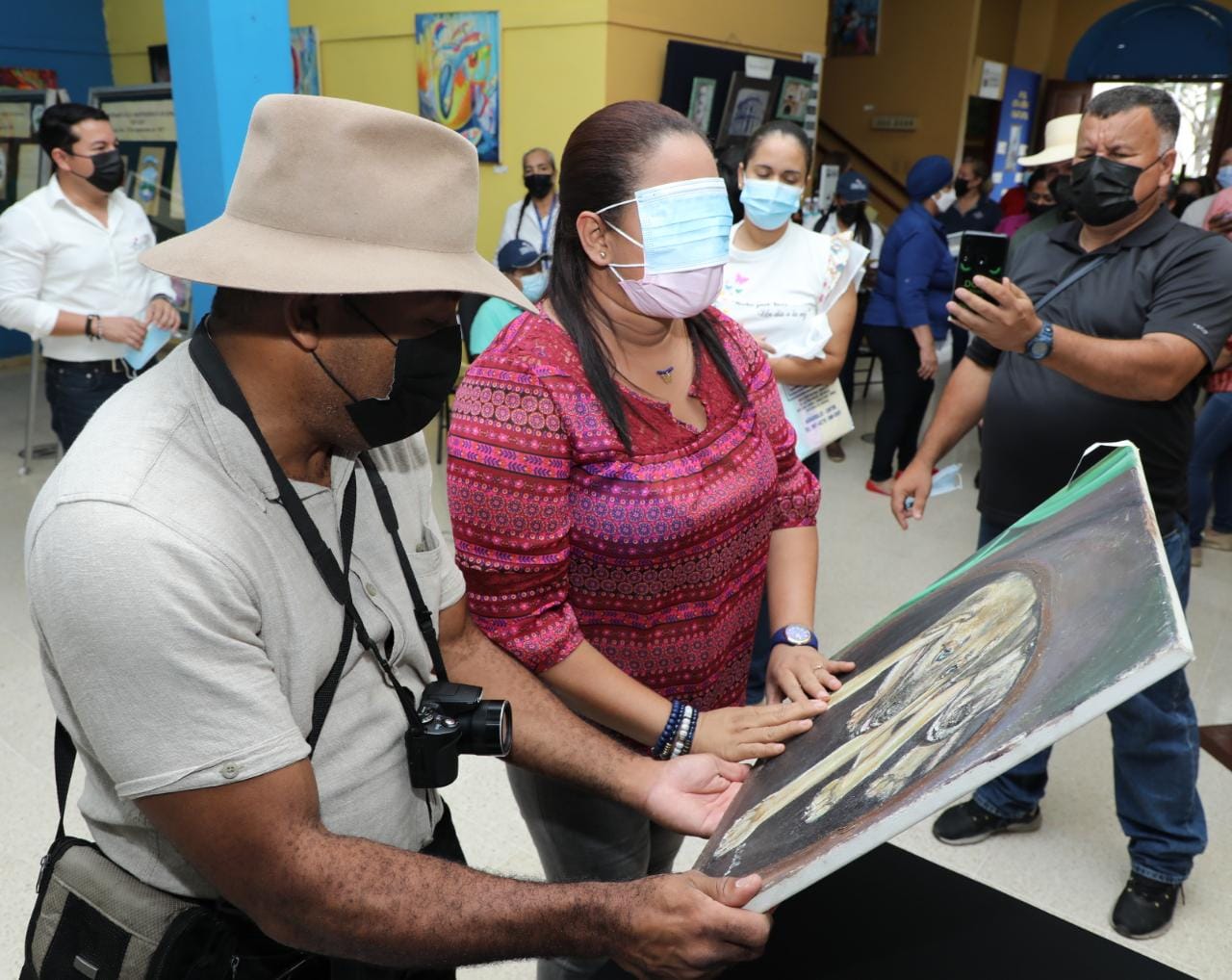 MiCultura promotes artistic sample to sensitise about visual disability