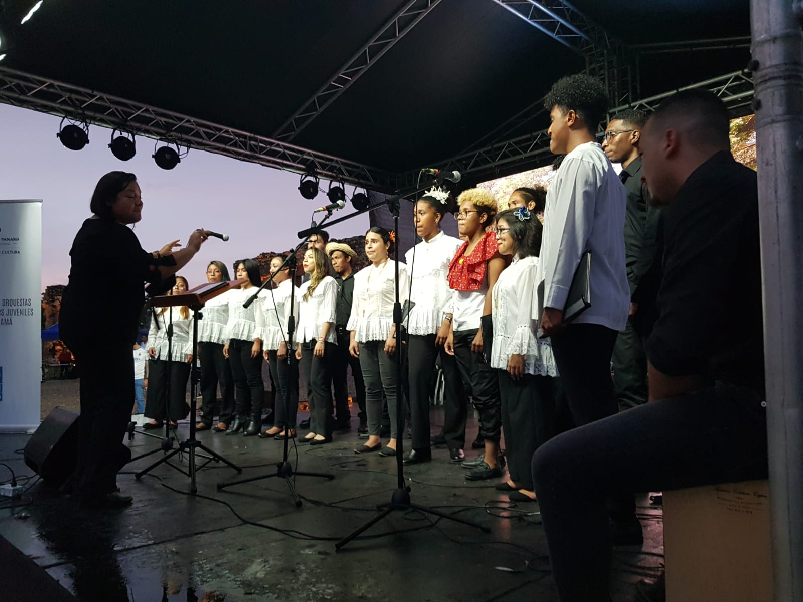 With a musical show of talented young people culminates participation by MiCultura in events of 503 years of old Panama's founding