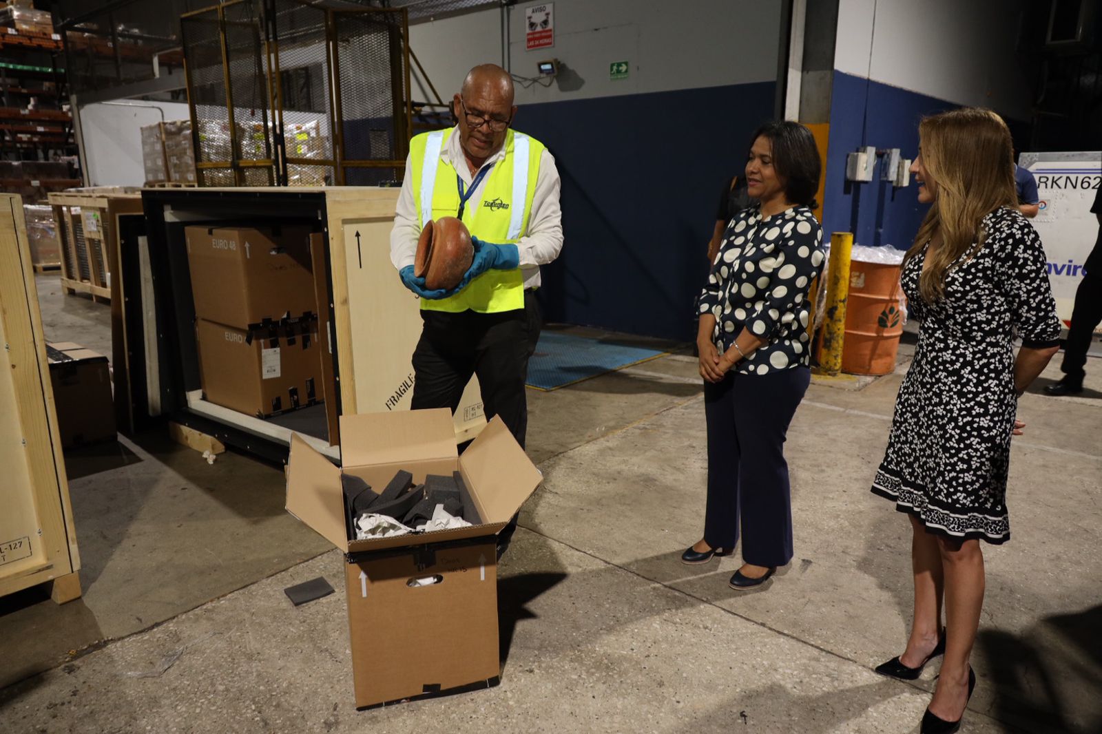 MiCultura and Chancellery get 343 archaeological pieces repatriated from the Netherlands