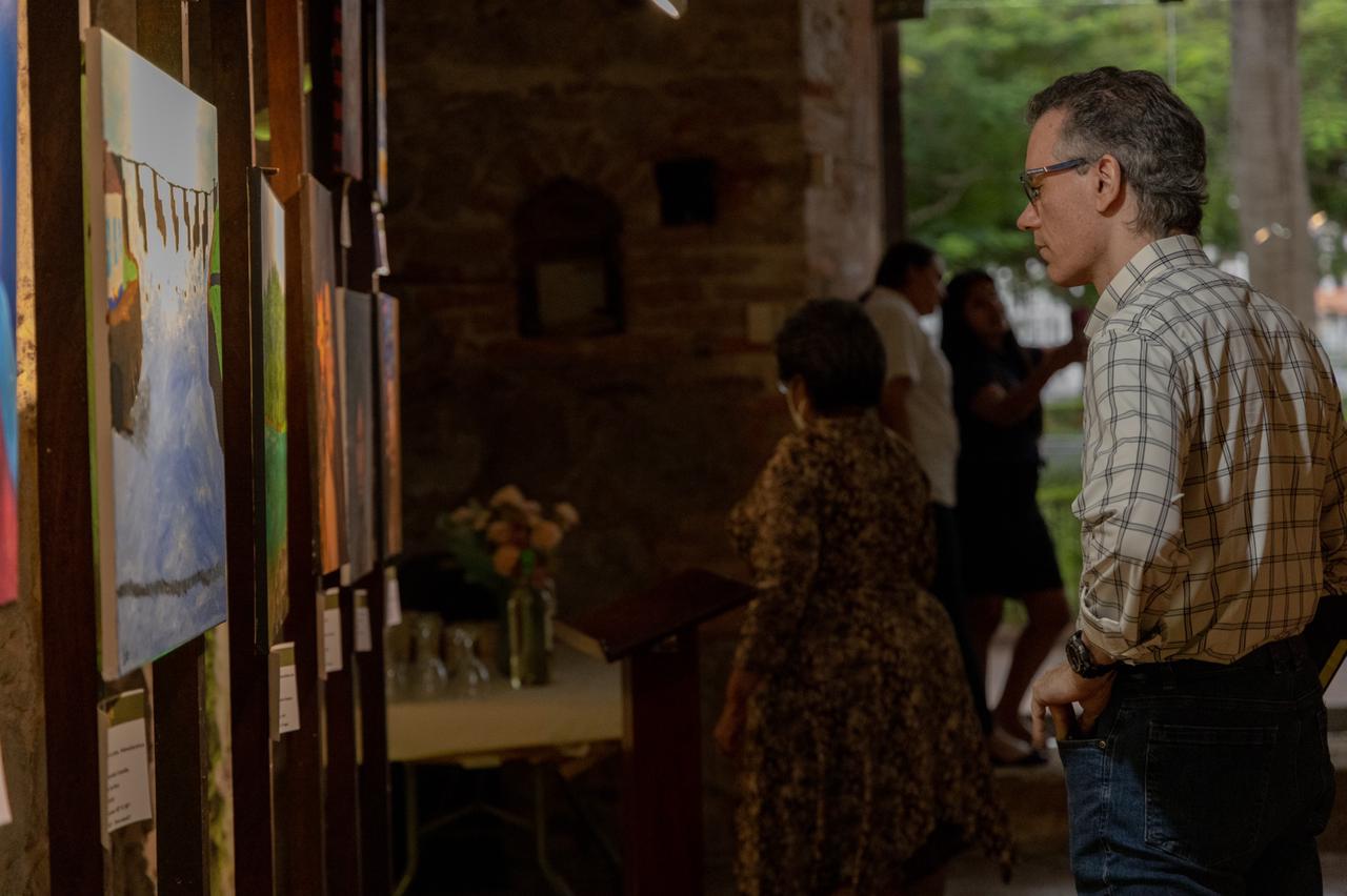 Emerging artists from Colón show their "Free Traces"