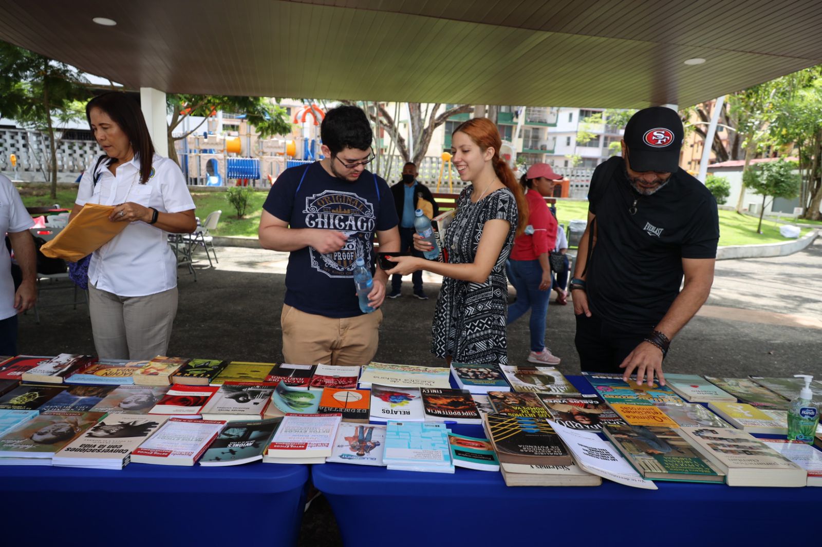 Fairy and old boys have been enjoying the "Bargain of Books"