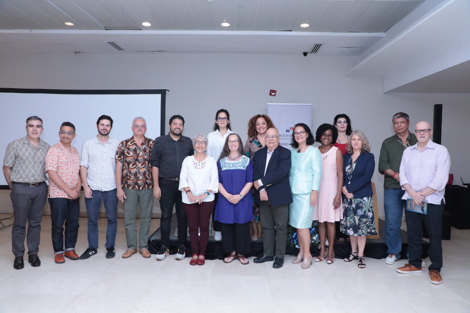 Literatura panameña se fortalece con el anuncio de los Miró 2022