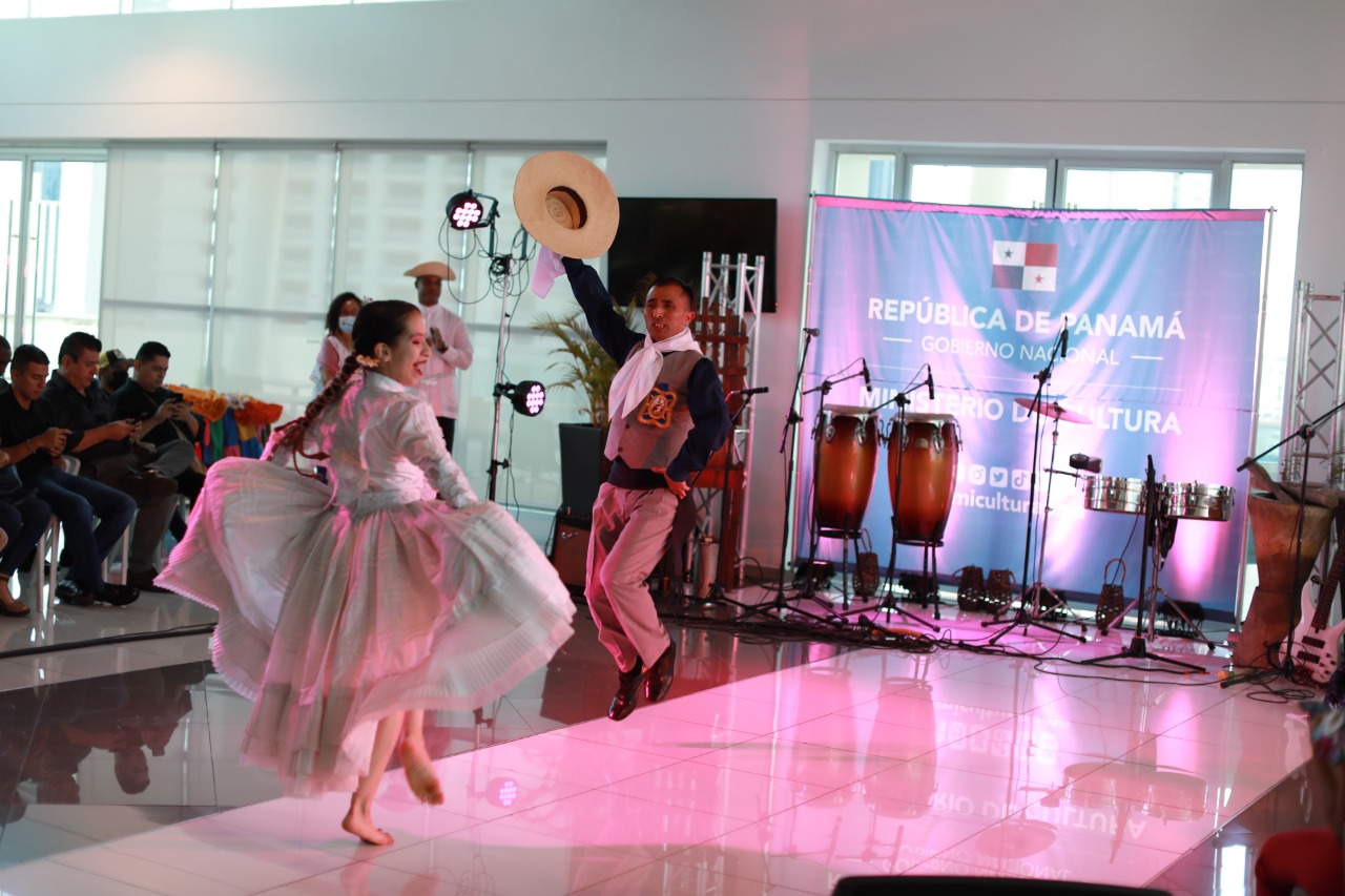 MiCultura Closed Country's Month with Cultural Afternoon