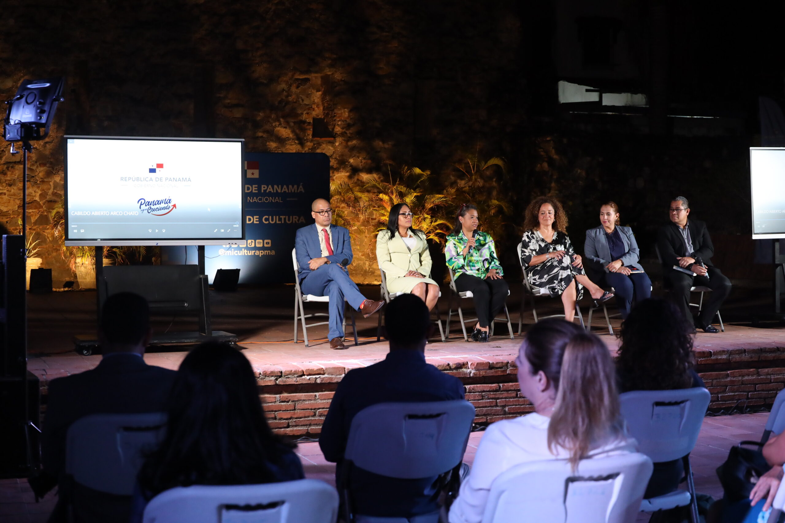MiCultura REALIZA PRIMER ABIERT FABILY TO THE CULTURAL COMMUNITY