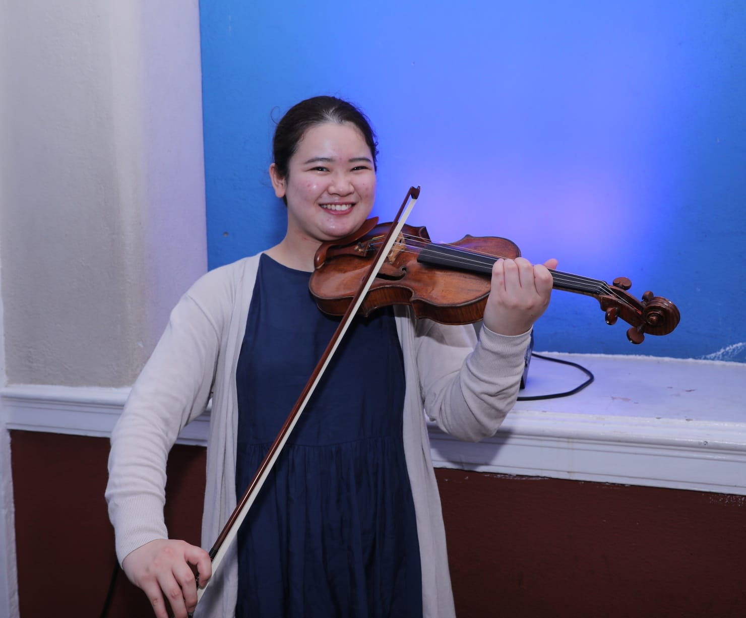 The international Violin prestigeist will be represented with the national symbol.