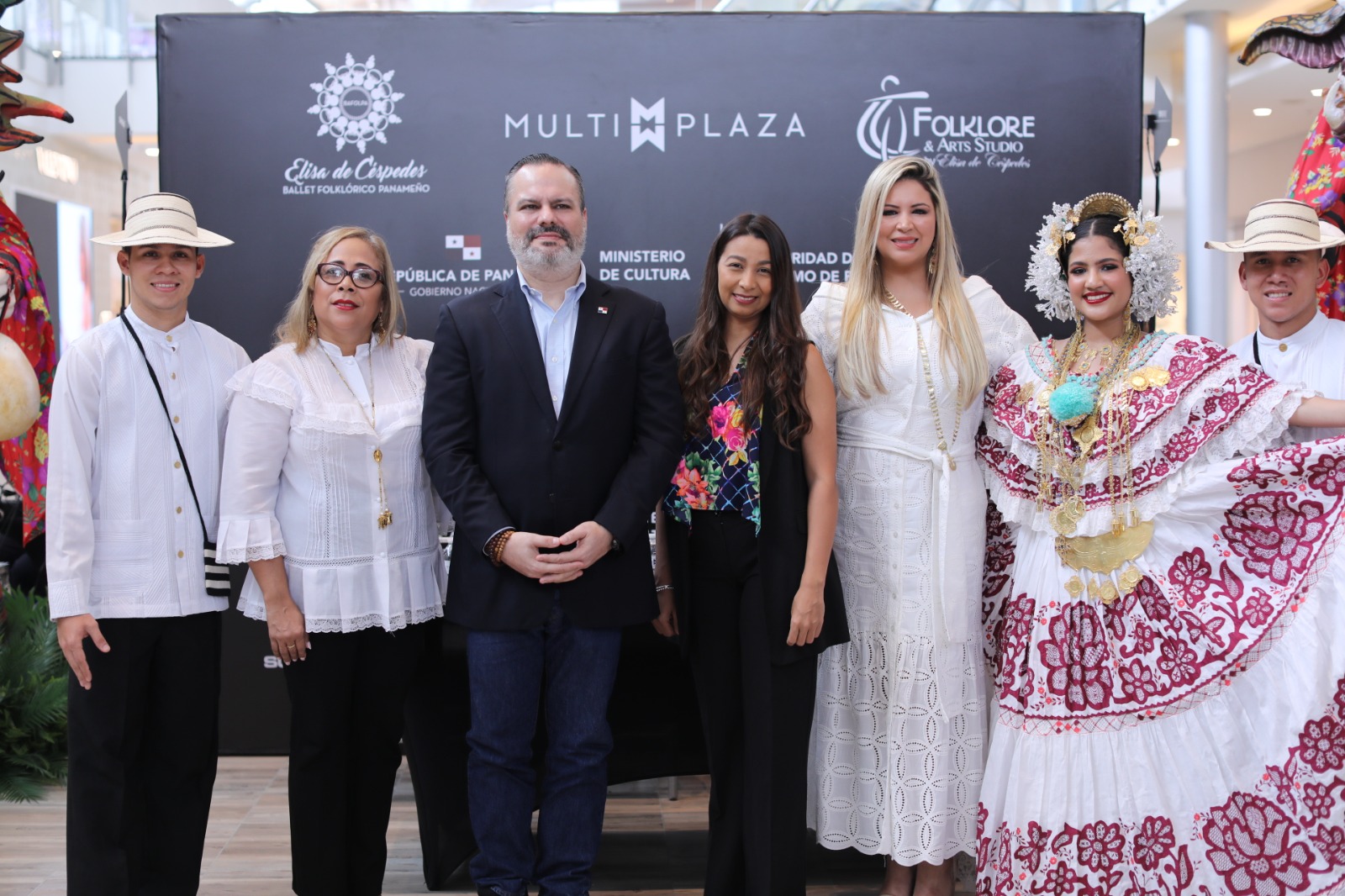 To pay tribute to the month of the homeland, Mill Multisquare holds for the second year, Folklore Day
