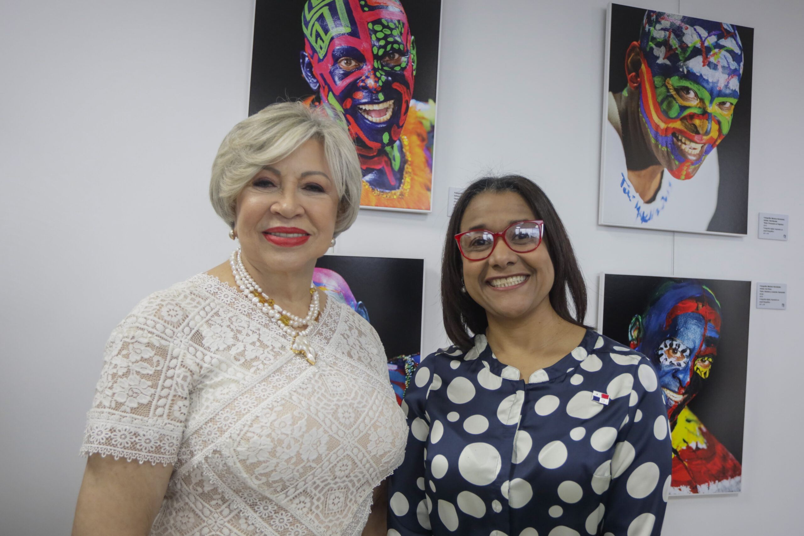 < strong > Minister of Culture participates in an independent Dominican Republic < / strong >