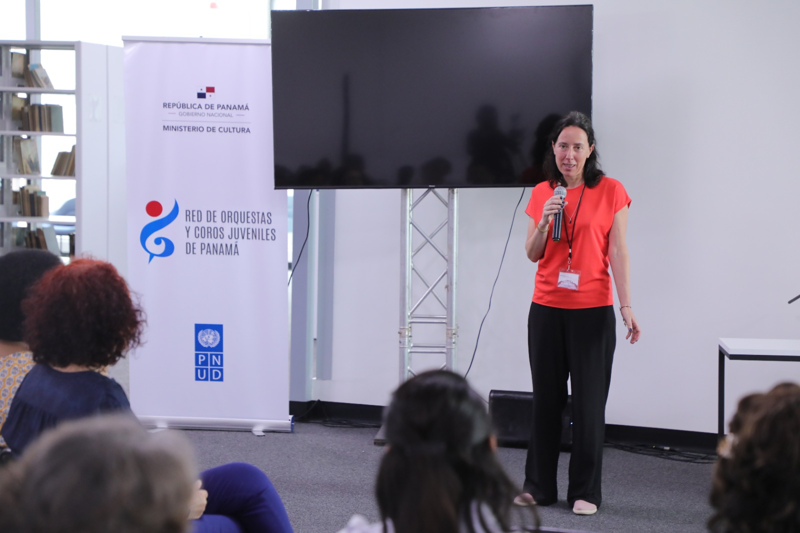 Women musicians evaluate achievements and projections at Ibero-American meeting
