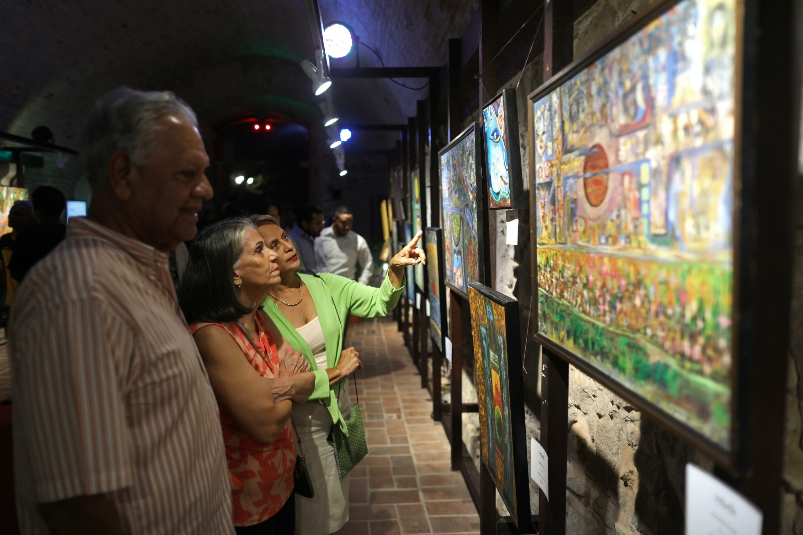 Juan Manuel Cedeño Gallery welcomes José Maria Olivella's "Retrospective"