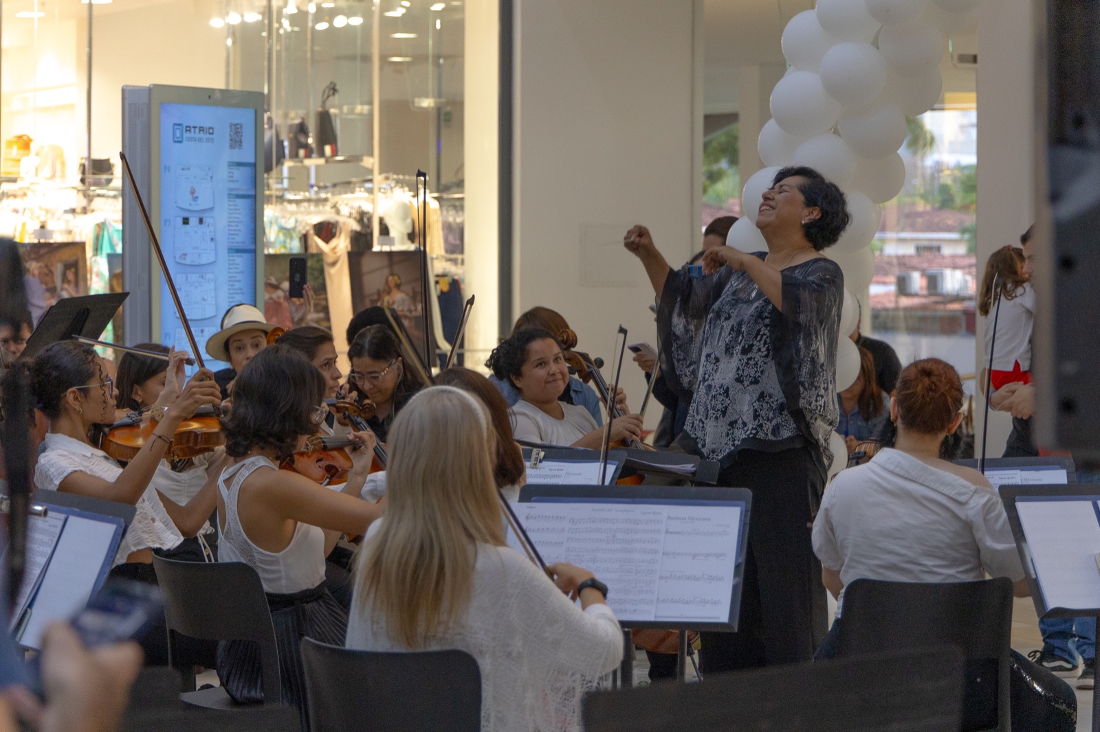 <strong>Encuentro Disonancias cierra con concierto femenino</strong>