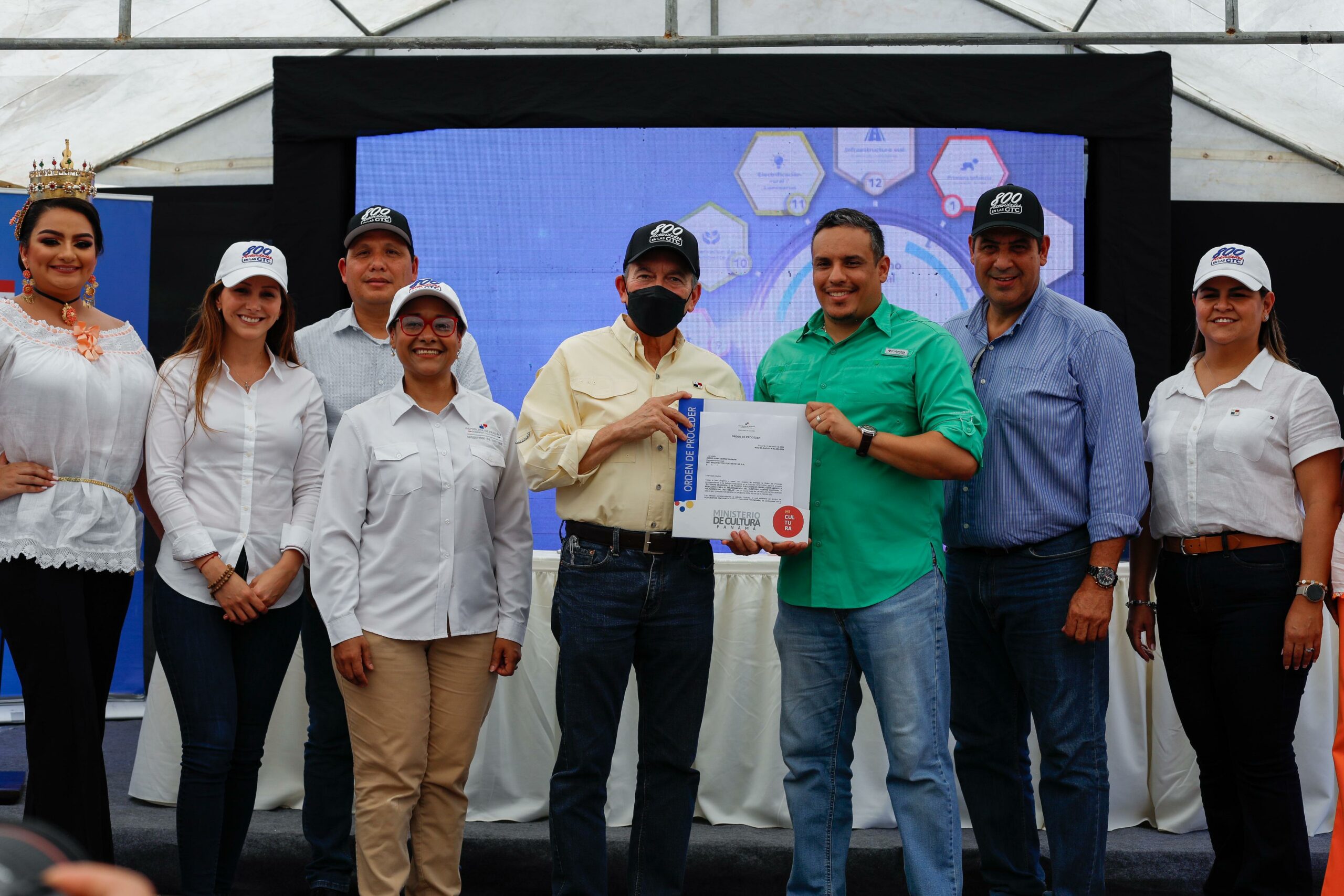 Presidente Cortizo cumple actividad 800 y entrega orden de proceder para el Centro Nacional del Folklore en Las Tablas