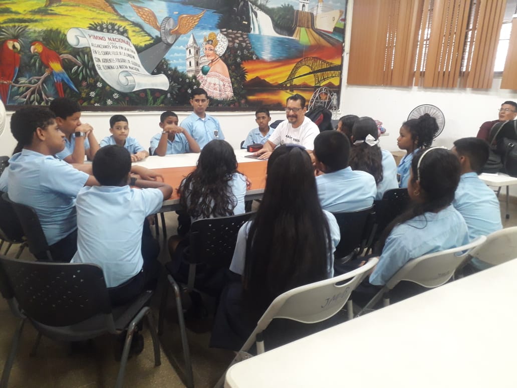<strong>Brindan taller de filosofía para estudiantes, a partir de la lectura de cuentos</strong>