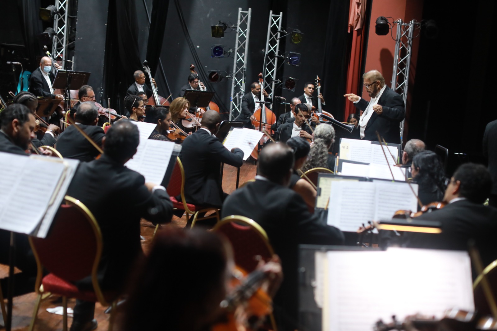 Two concerts, a symphony: free concert by the National Symphony Orchestra