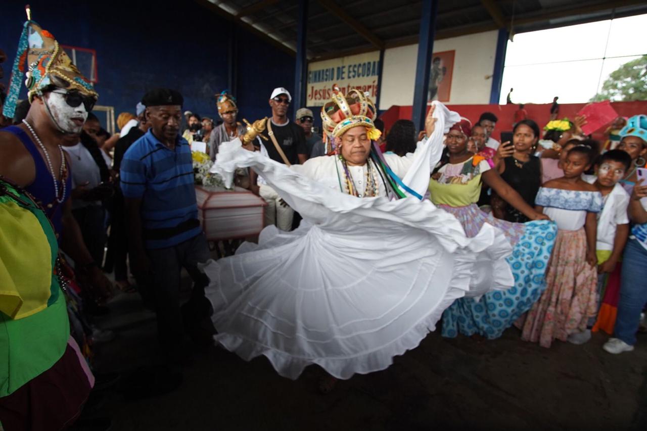 The Queen Mother, Alejandrina Lan Jaramillo was fired with songs and expressions of congo Culture