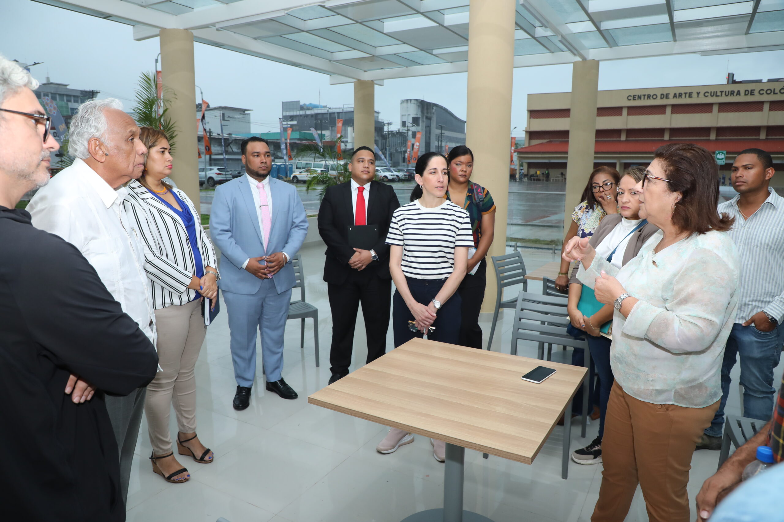 MINISTRA DE CULTURA MARUJA HERRERA COORDIN ALIANZas para el CENTRO de ART y CULTURA de Colón