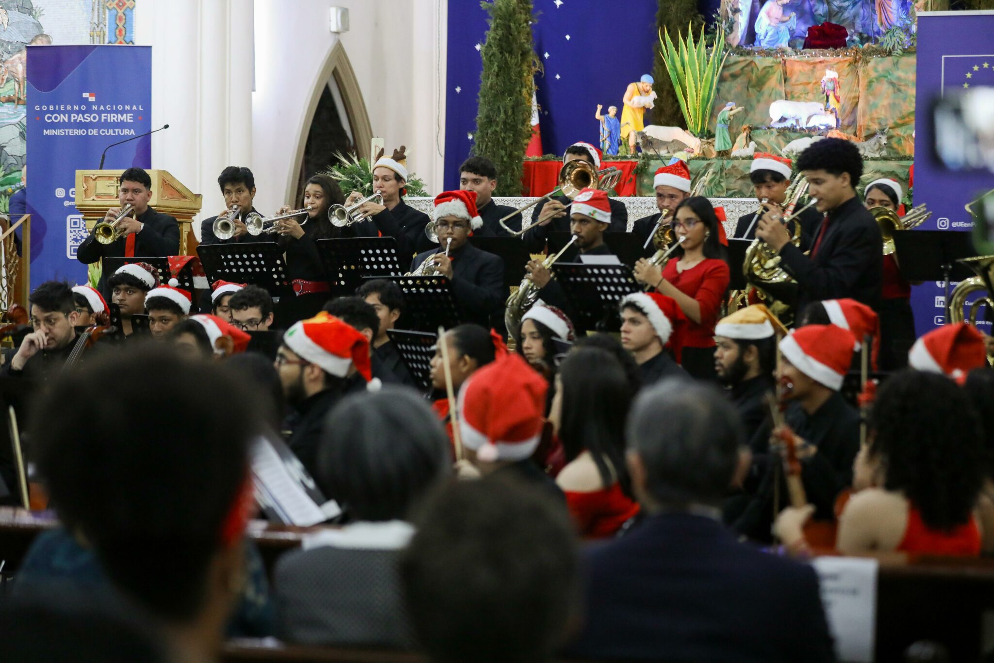 Concierto Navideño en la Parroquia Nuestra Señora del Carmen: una ...