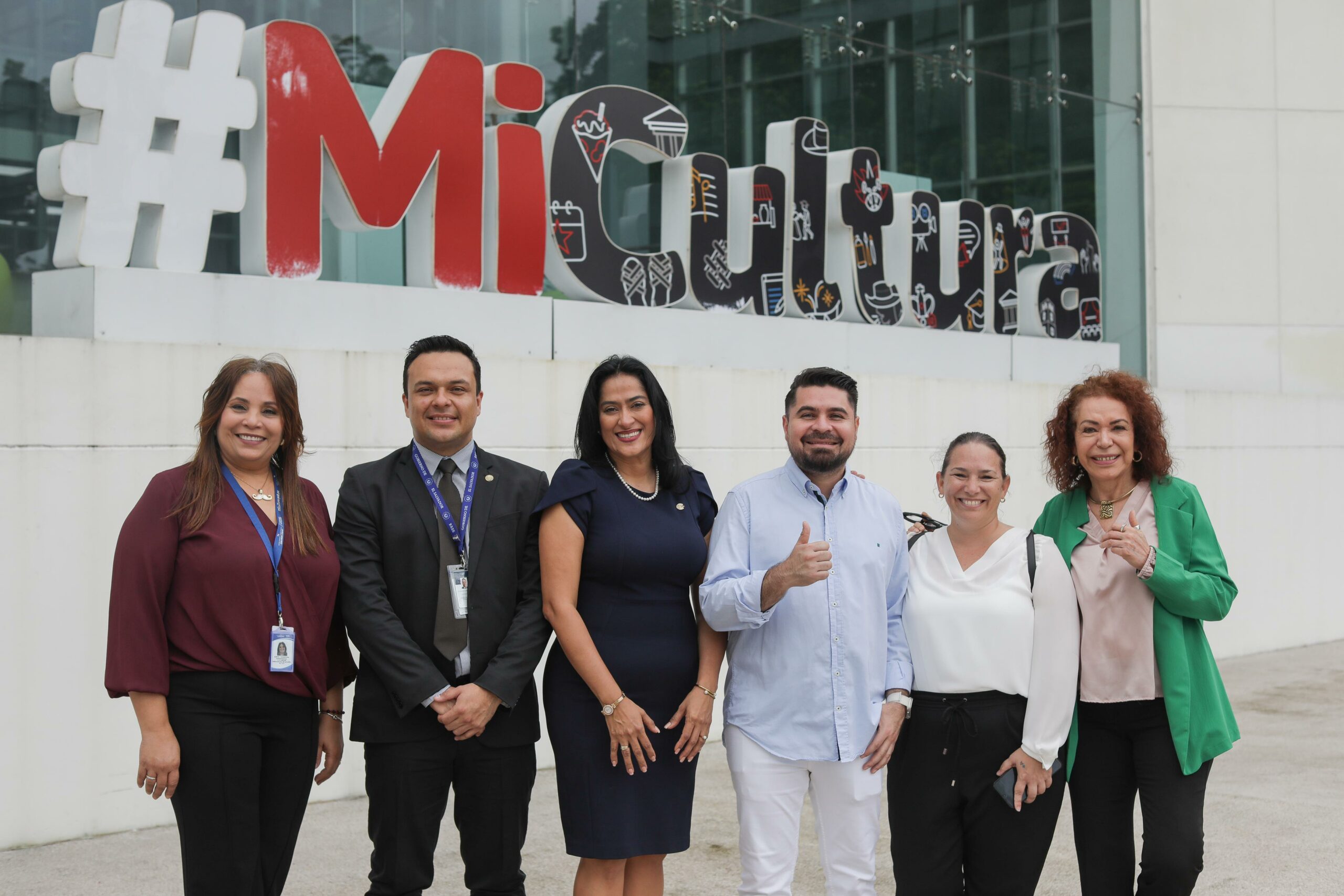 Visita oficial de representantes de El Salvador al Centro de Desarrollo de las Artes (CDLA)