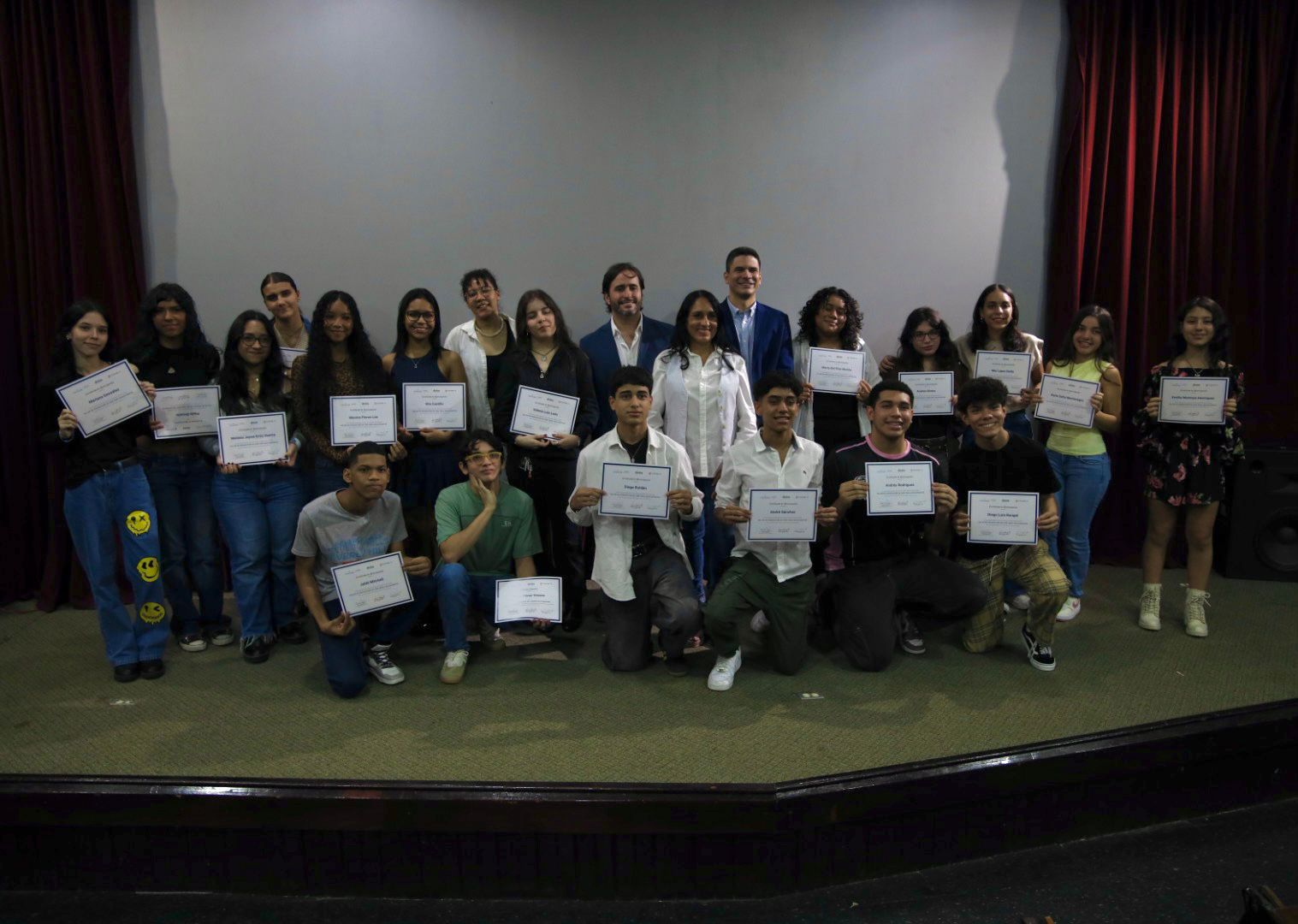 Jóvenes incursionan en la producción de cine