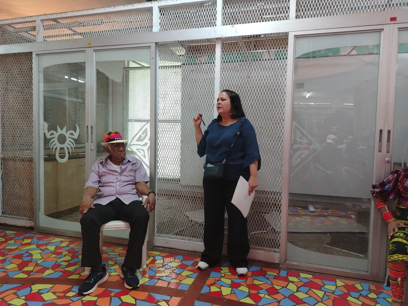 Ministerio de Cultura y artesanos coordinan remozamiento del Centro de Artesanías de Panamá Viejo
