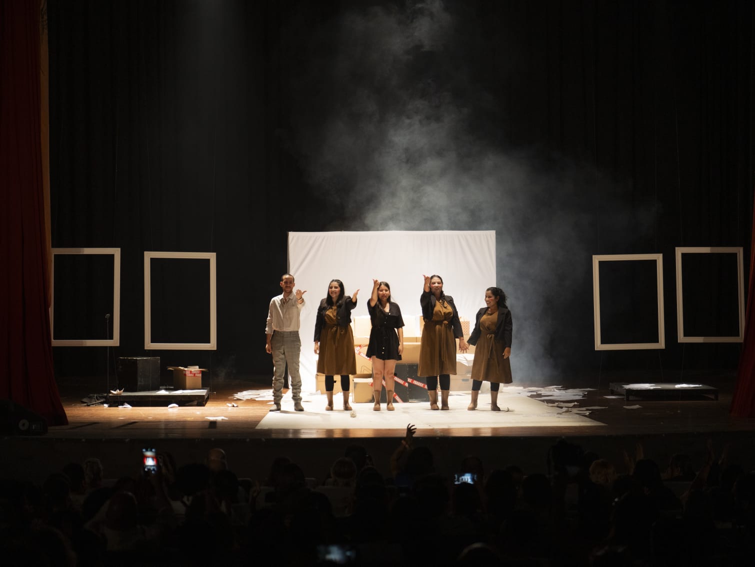 Últimas presentaciones del Festival de Teatro 2025 iluminan los escenarios panameños