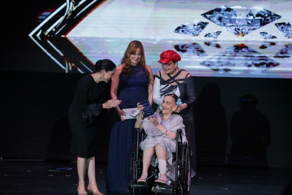 Histórica Gran Gala de Premiación: El Premio Ricardo Miró brilla en la Ciudad de las Artes