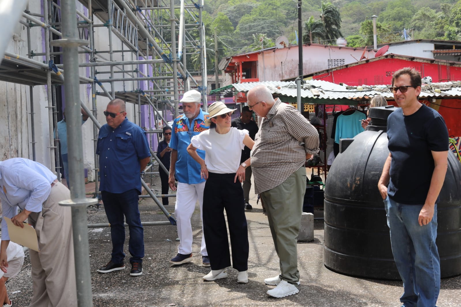 Authorities inspect progress with the restoration of Portobelo Church