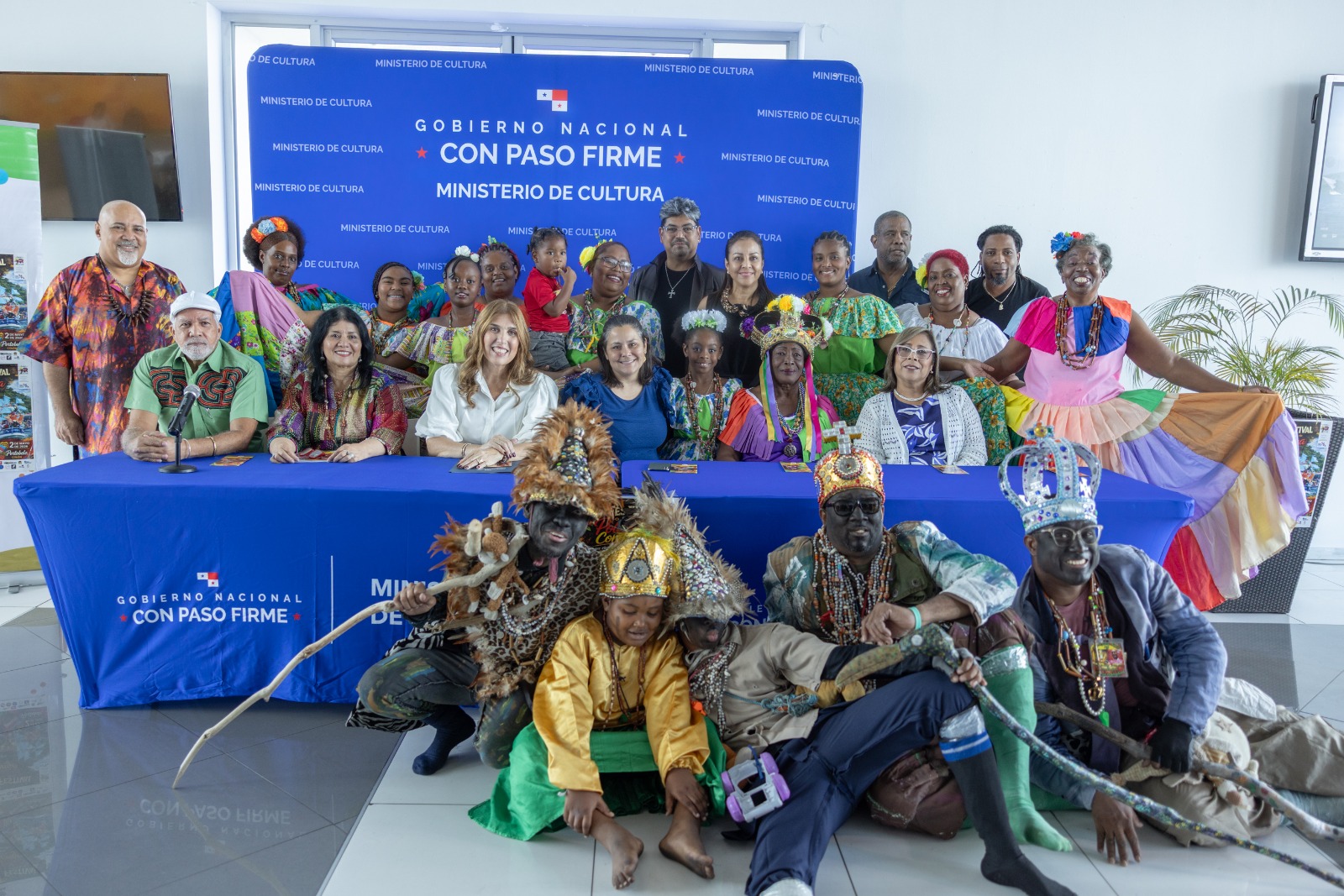 Portobelo dresses with tradition with the 7th pollera congo Festival this May 2