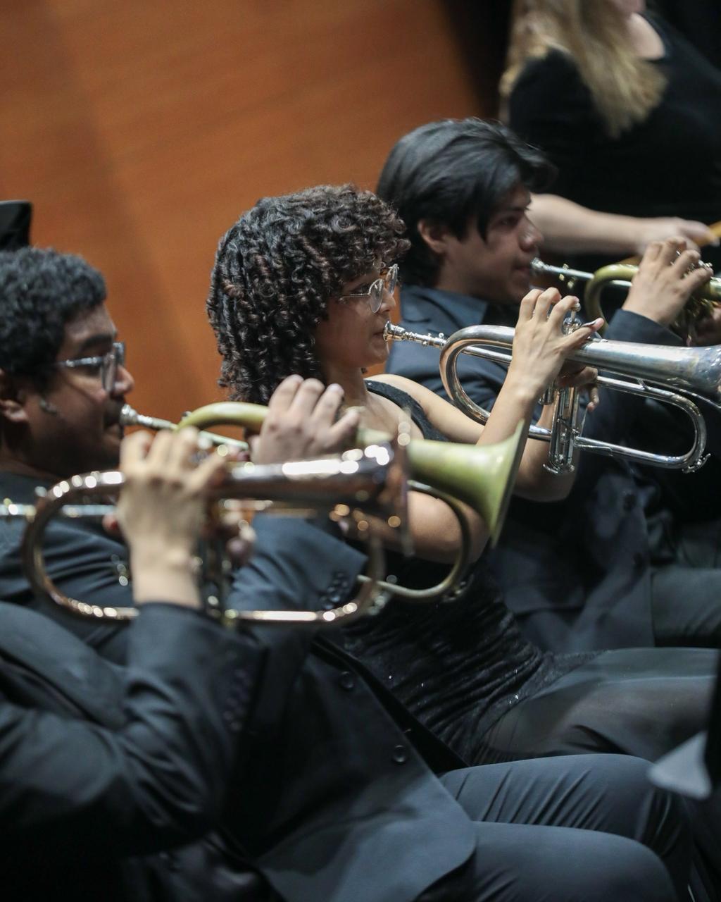 Chipi Chacón and Panama's Trompette Rementable Open 6th Chamber Group Festival