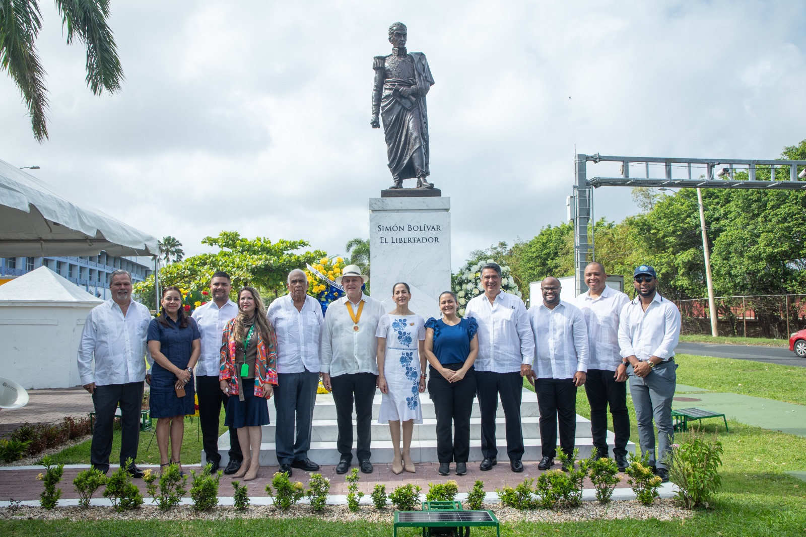 Colón regains the monument to Simón Bolívar at the bicentennial of the Anfictionic Congress