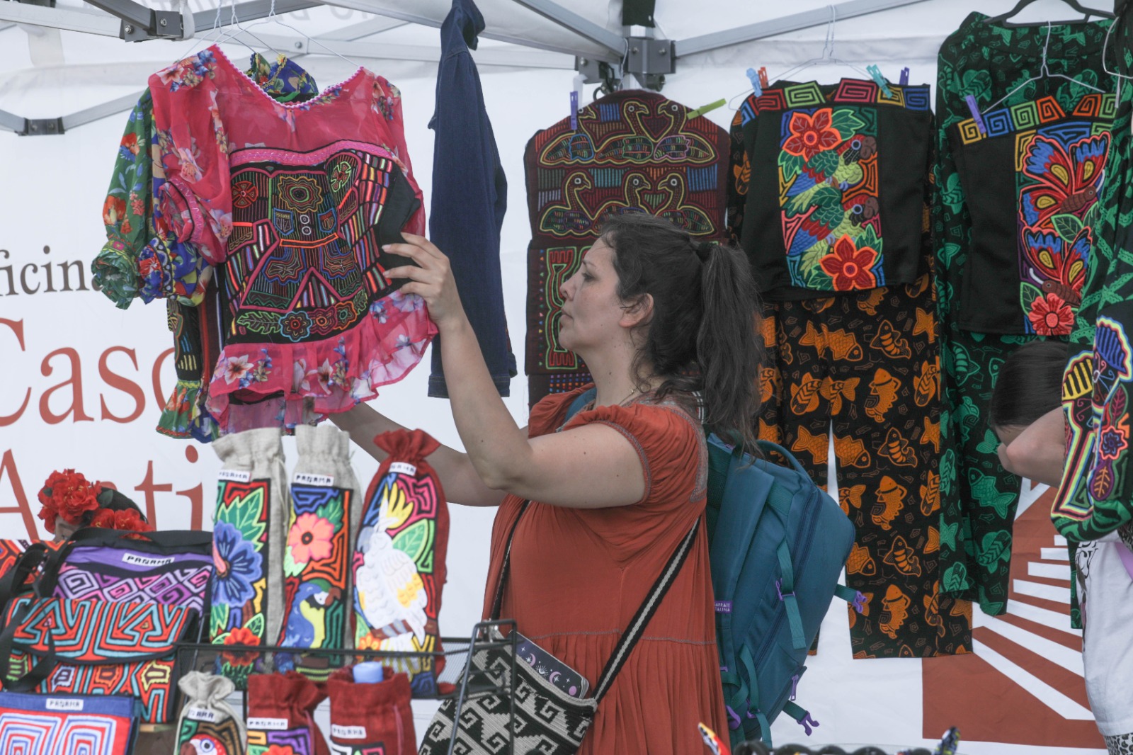 Handicrafts of indigenous peoples gather at Plaza Catedral to celebrate their cultural legacy
