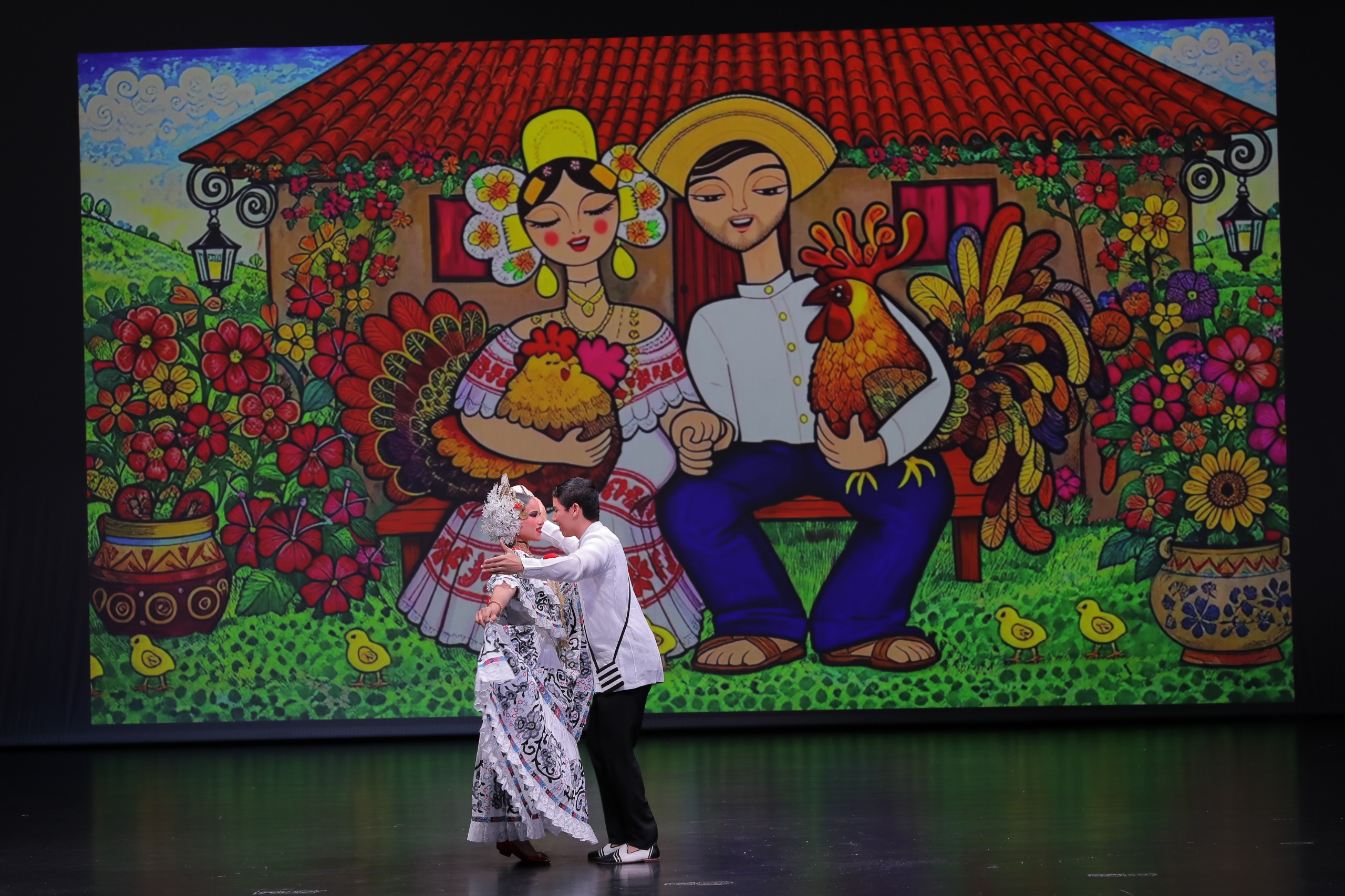 Academic meeting highlights folklore and cultural heritage in Ciudad de las Artes