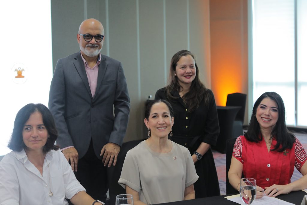 Cultura, patrimonio y solidaridad se unen en la Fiesta Alrededor del Mundo
